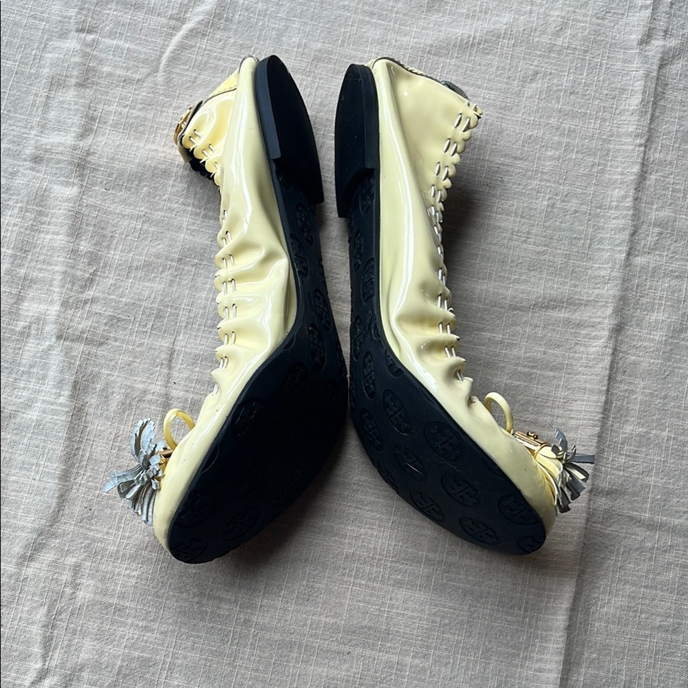 Tory Burch Yellow Flats - Picture 3 of 10